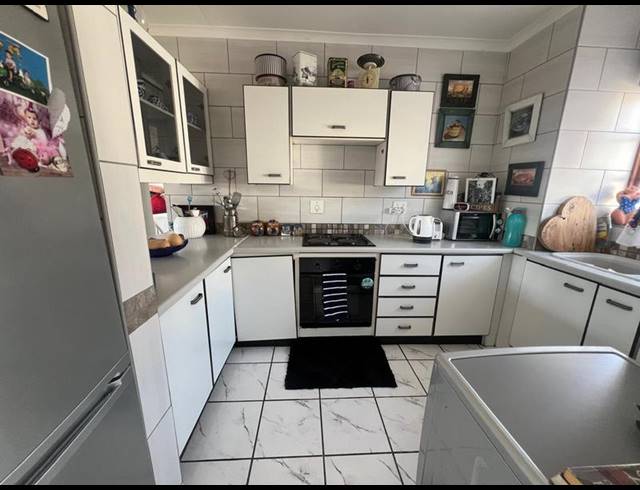 2 BEDROOM APARTMENT FOR SALE IN GREENHILLS